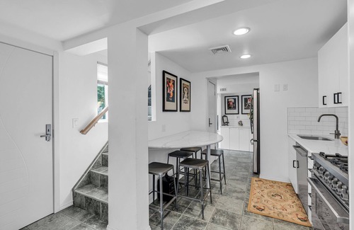 Asbury Park House | Tranquil 3-bedroom house with AC in Asbury Park