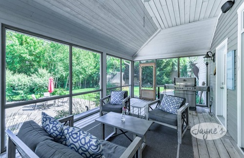 Colling Woodlands House | Tranquil 4 bed 4 bath home in Collingwood