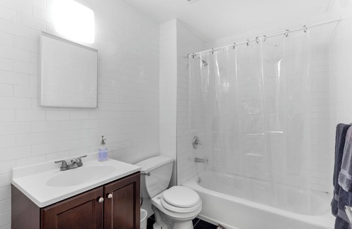 Harlem Apartment | Tranquil 4-bedroom apartment in Manhattan perfect for large groups