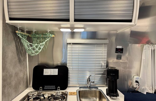 Bath House | Tranquil Airstream Nature Escape