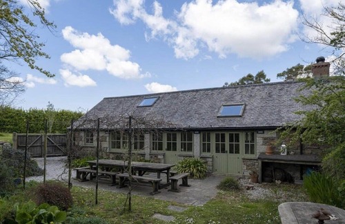 Helford Passage House | Tranquil Barn Conversion in Helford Passage, Nr Falmouth