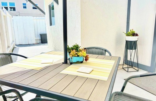 North Park Apartment | Tranquil & Bright - Normal Heights Delight