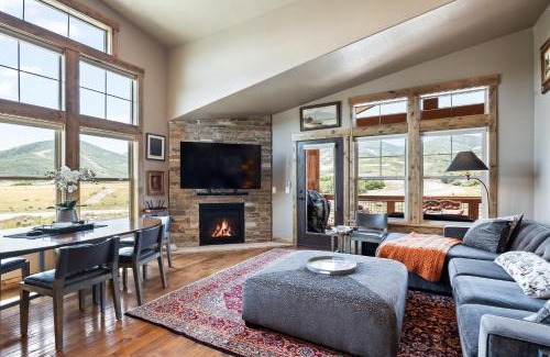 Park City Resort | Tranquil Condo, Perfect for Ski & Summer Adventures! 3 Bedrooms, Private Patio, Sleeps 6