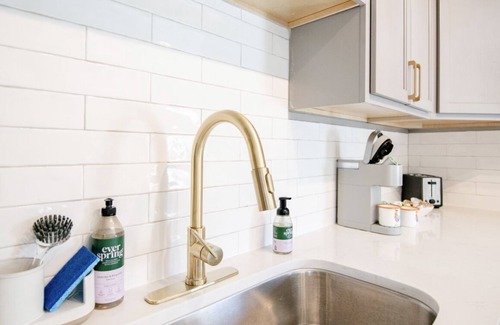 Colington Cottage | Tranquil & Convenient Kill Devil Hills Retreat