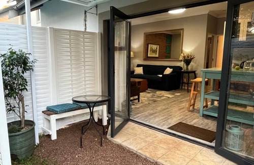 Kloof Cottage | Tranquil cottage in charming Everton