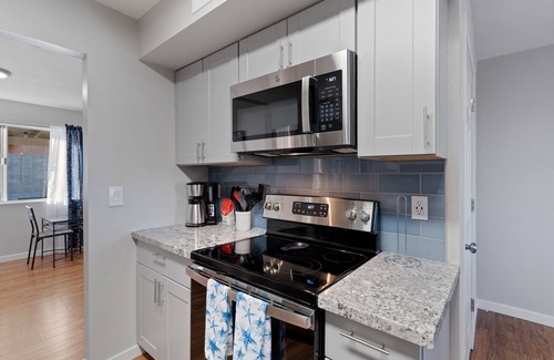 Casas Adobes House | Tranquil Desert Oasis - beautiful private pool and putting green w/a great view!