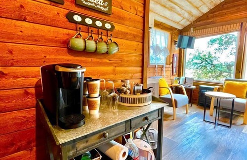 Dripping Springs Cabin | Tranquil Dripping Springs Vacation Rental Ideal for Texas Getaways