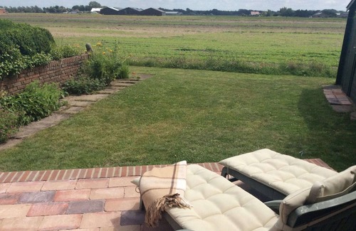 Egmond aan den Hoef Cottage | Tranquil Egmond Hideaway