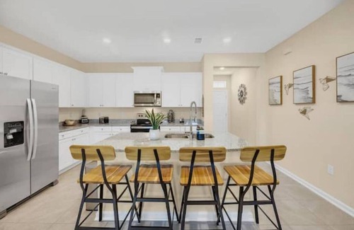 St. Augustine House | Tranquil Escape 3 BDR Townhome Close to Beach