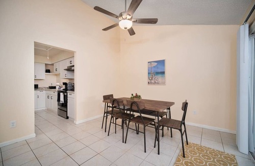 Southside House | Tranquil Escape, Patio, Pet Friendly