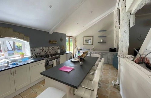 Serignac-Peboudou Other | Tranquil farmhouse property with private pool