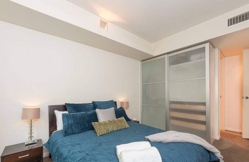 West Perth Apartment | TRANQUIL FULLY AIRCON FREE WIFI NETFLIX WINE PARK