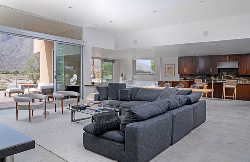 Palm Springs House | Tranquil Gated & Private Palm Springs Compound with Breathtaking Mountain Views