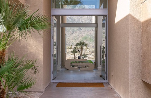 Palm Springs House | Tranquil Gated & Private Palm Springs Compound with Breathtaking Mountain Views