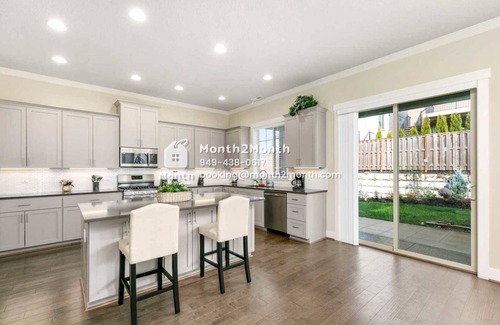 Bull Mountain House | Tranquil Haven Retreat on SW Birdsong ST #42012
