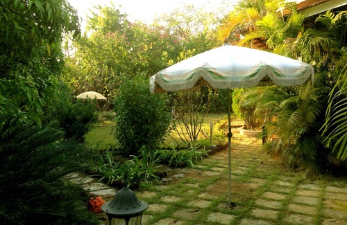Alibaug Villa | Tranquil Hill Side residence