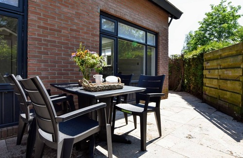 Garderen House | Tranquil Holiday Home in Garderen with Barbecue