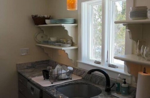Northampton House | Tranquil house in Northampton near Smith College