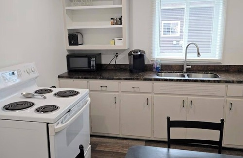 Laurium House | Tranquil house with AC in charming Calumet