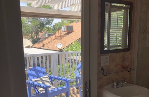 Riviera - Westchester Apartment | Tranquil Living Near Downtown