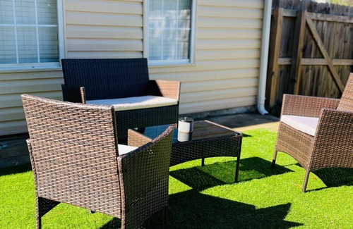 Church Street House | Tranquil Modern Home-8 minutes from ATL Airport
