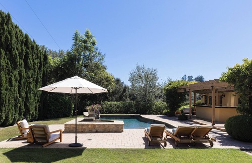 Montecito House | Tranquil Montecito Spanish, minutes to the beach, lower village and hiking