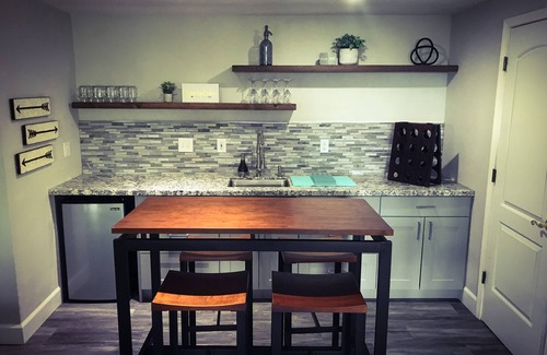 Upper Kingsbury House | Tranquil mountain Retreat near ski-resort, casinos, and Zephyr Cove