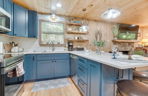 Blairsville Cabin | Tranquil North Georgia Cabin Near Vogel State Park