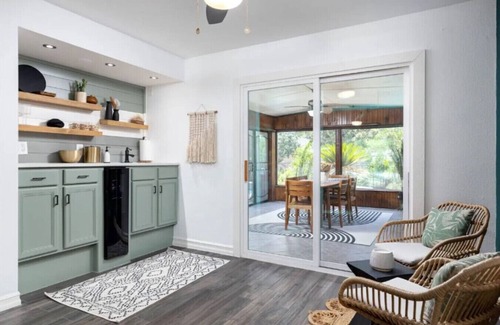 North San Antonio - SAT House | Tranquil Oasis 5BR Retreat with Pool & 3 Baths