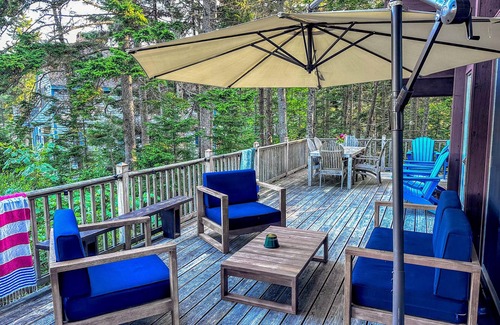 Southport House | Tranquil Ocean view home with a washer & dryer and a relaxing Deck