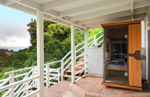 Pacific Palisades House | Tranquil Ocean View Retreat in Pacific Palisades