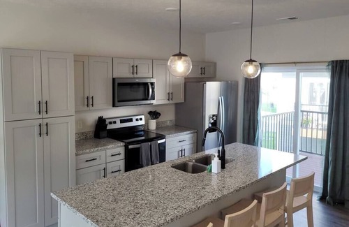 Elkhorn House | Tranquil Omaha Retreat with WiFi, Easy City Access