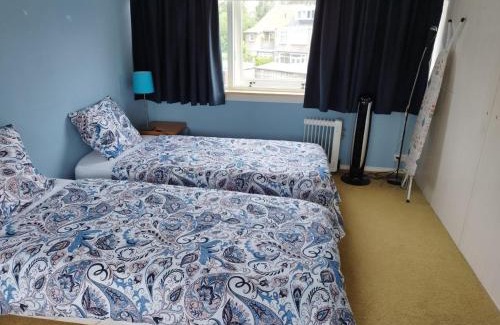 Municipality of Arnhem House | Tranquil Retreat - Free American Pancake-Guest House