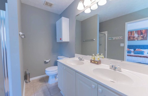 Duluth House | Tranquil Retreat on Brook Farms Dr