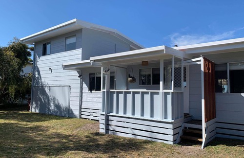 Venus Bay House | Tranquil retreat with spectacular views over Andersons Inlet