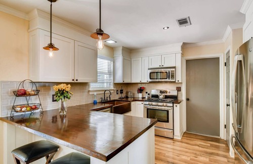 Round Rock House | Tranquil Round Rock Escape - Heated Pool and Spa