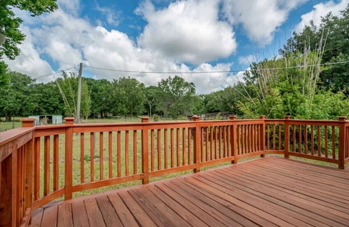Wesley Chapel House | Tranquil & Serene Country Home. Minutes to Busch Gardens and Major Attractions.