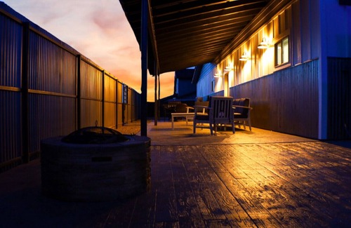 Moab South Valley House | Tranquil Setting, Mountain Views & Trailer Parking