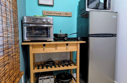 Merritt Island Apartment | Tranquil studio with AC in quiet Merritt Island neighborhood