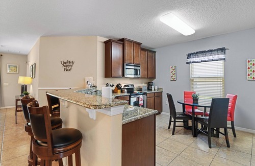 Calabria Villa | Tranquil Terrace - Family Friendly - 10 Minutes to Disney!