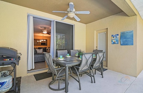 Calabria Villa | Tranquil Terrace - Family Friendly - 10 Minutes to Disney!