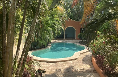 Centro House | Tranquil Tropical Oasis in the Historic Center