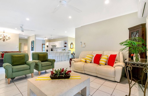 Palm Cove House | Tranquila Star Holiday, 20% month.7 day 10%Great for 2 families BEACH, Wifi