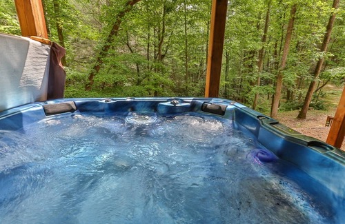 Ellijay Cabin | Tranquility On The Creek