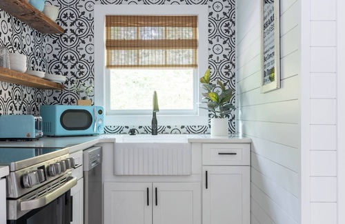 Buford Cottage | Tranquility Pond Cottage, Relax, Fish and Unwind