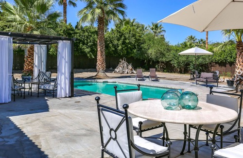 Magnesia Falls Cove House | Tranquility Retreat -Your Personal Boutique Hotel | A Louisa Davis Property