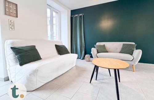 Les Herbiers House | Tranquiloue - Maison Familiale - 15min Puy du Fou