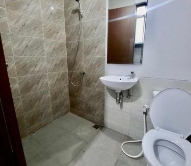 Bekasi Timur Apartment | Transpark Juanda by Red Promo