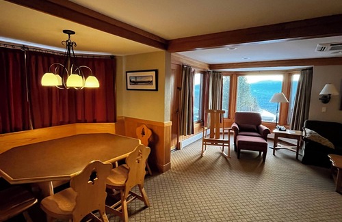 Moscow Condo | Trapp Family Lodge Cozy 2-Bedroom Guest House in Beautiful Stowe, VT