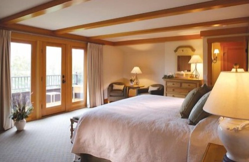 Moscow Villa | Trapp Family Lodge Villa in Stowe, 3-BRs, Sleeps 8, Dec 21-28; Dec 28-Jan 4